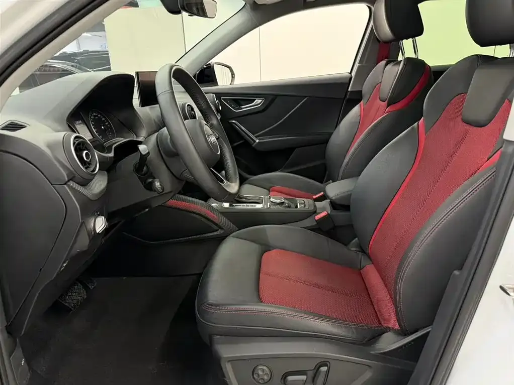 Audi Q2L 2021 из CN, фото 9