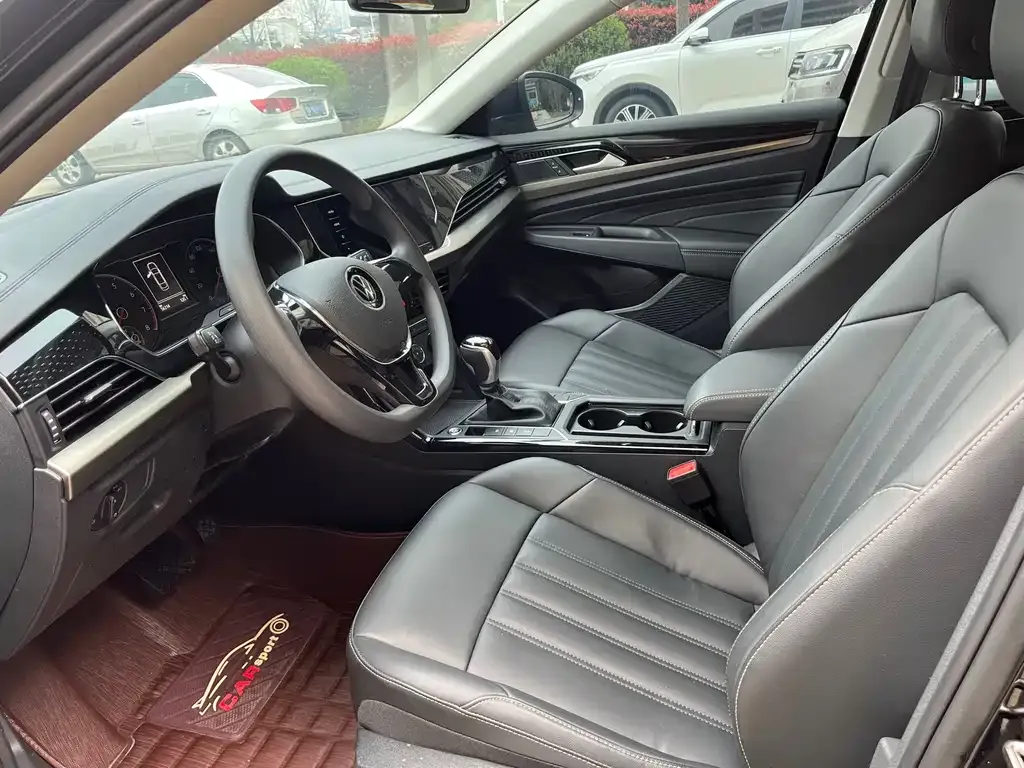 Volkswagen Passat — фото 2