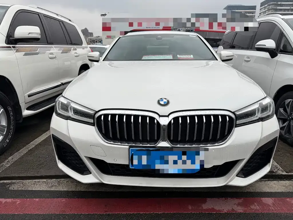 BMW 5 Series — фото 2