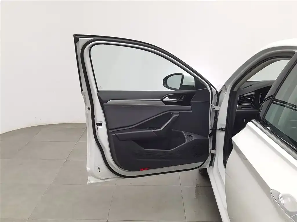 Volkswagen Sagitar 2021 из CN, фото 4