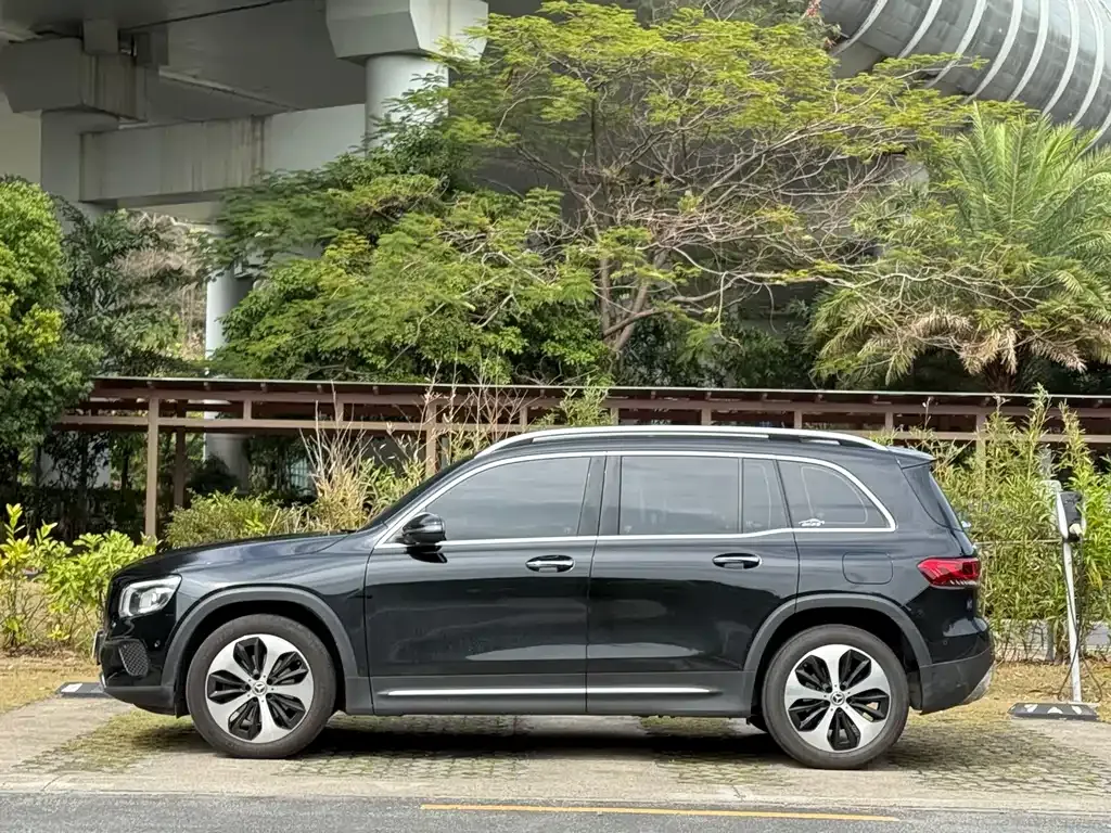 Mercedes-Benz GLB 2023 из CN, фото 9