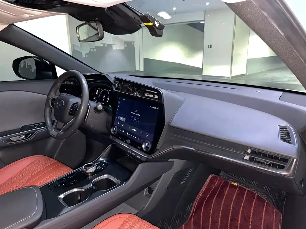 Lexus RZ 2023 из CN, фото 9