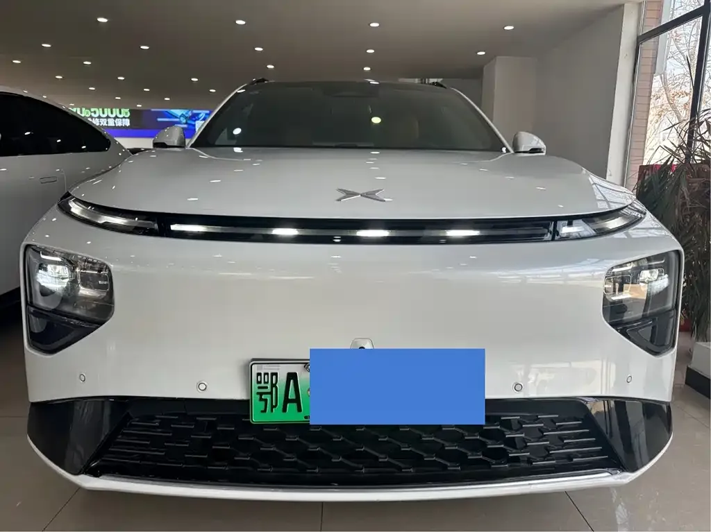 XPeng G9 2023 из CN, фото 3