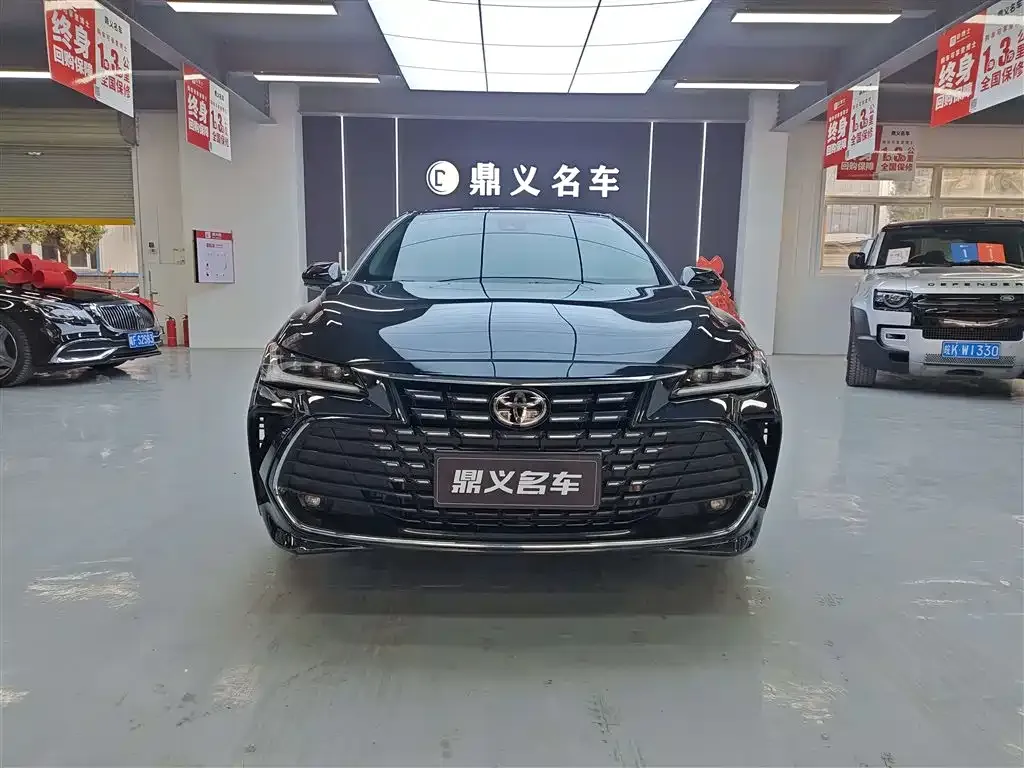 Toyota Avalon 2023 из CN, фото 4