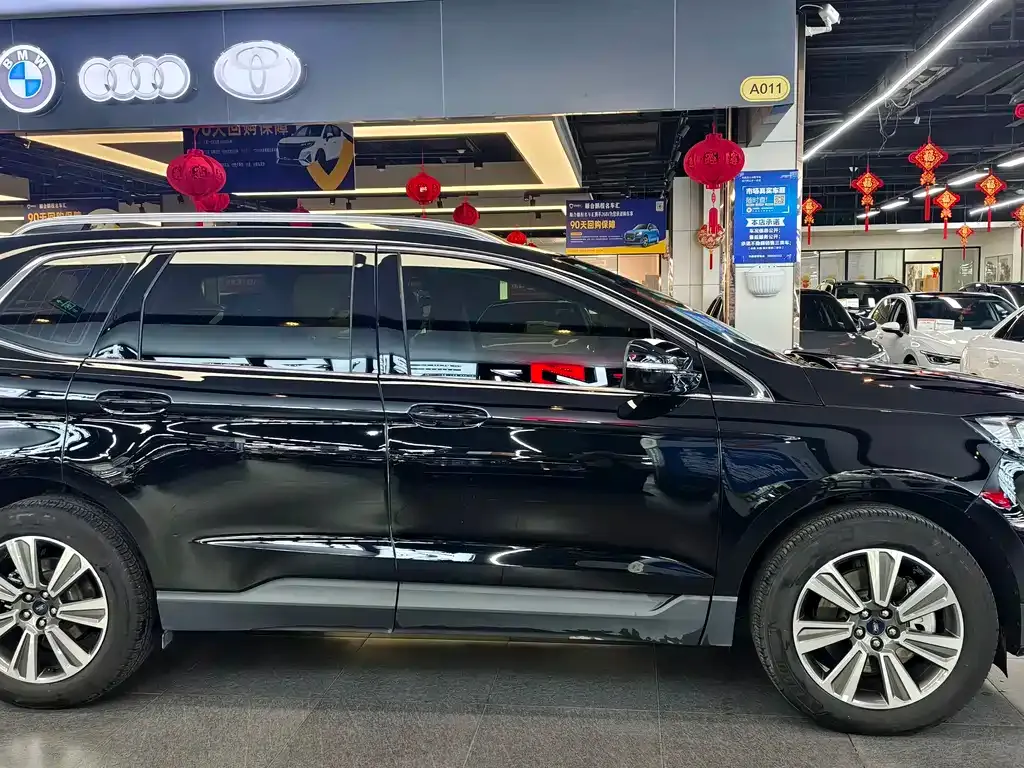 Ford Edge 2022 из CN, фото 9