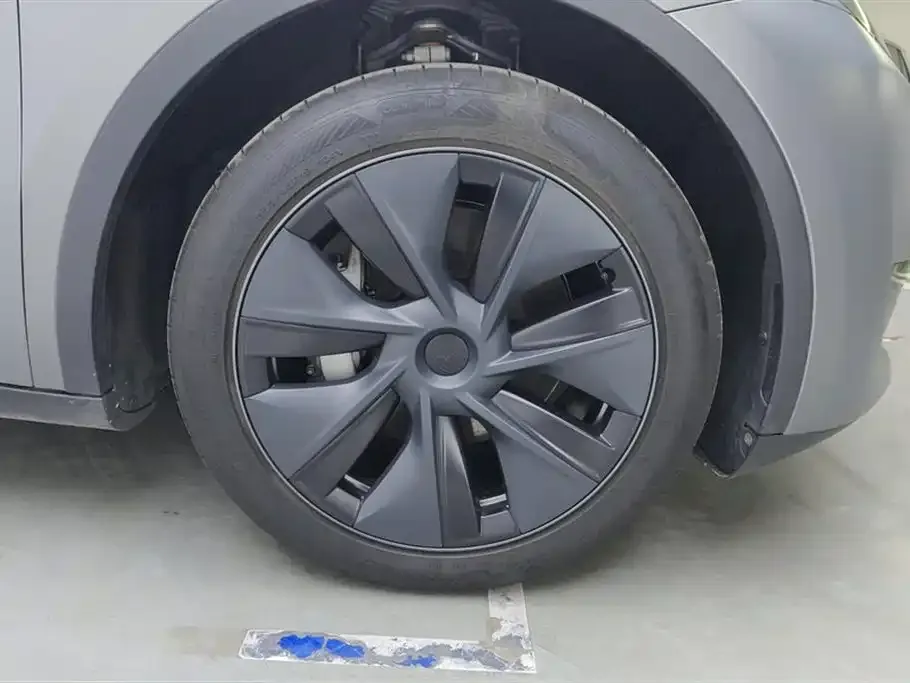 Tesla Model Y 2024 из CN, фото 4