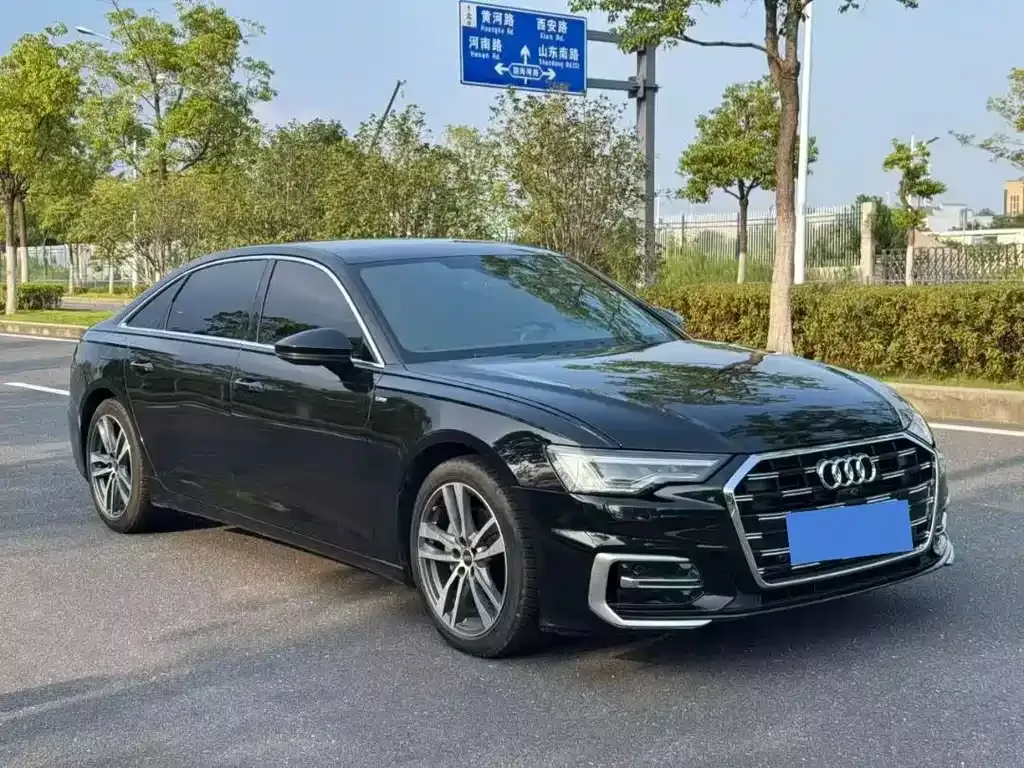 Audi A6L 2024 из CN, фото 9