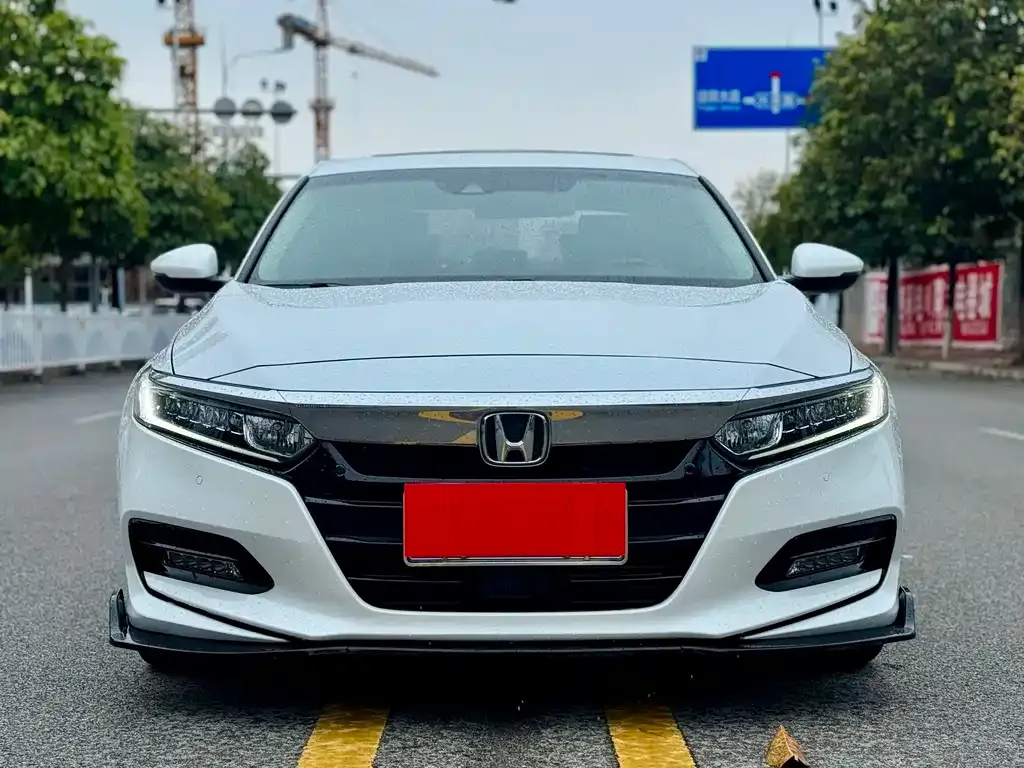 Honda Accord — фото 2