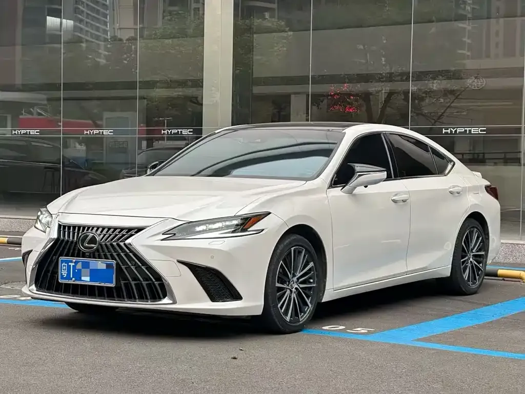 Lexus ES 2023 из CN, фото 4