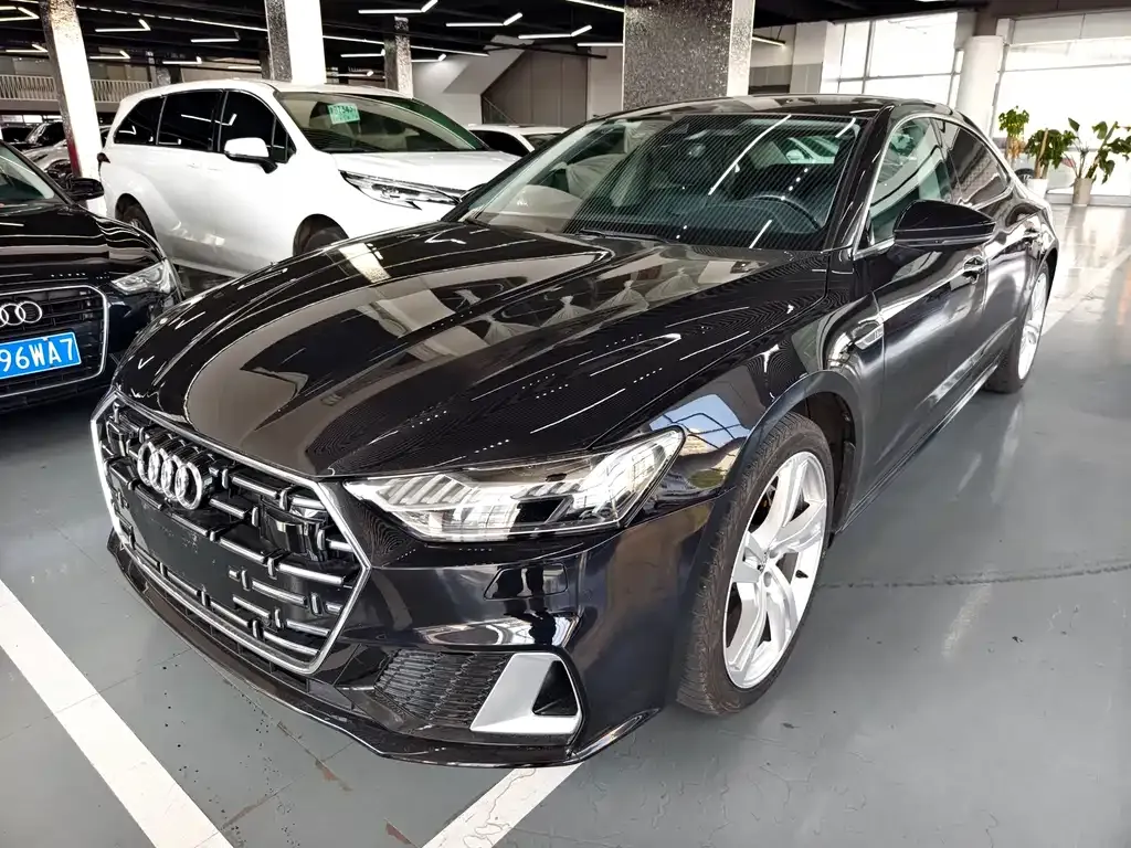 Audi A7L 2023 из CN, фото 7