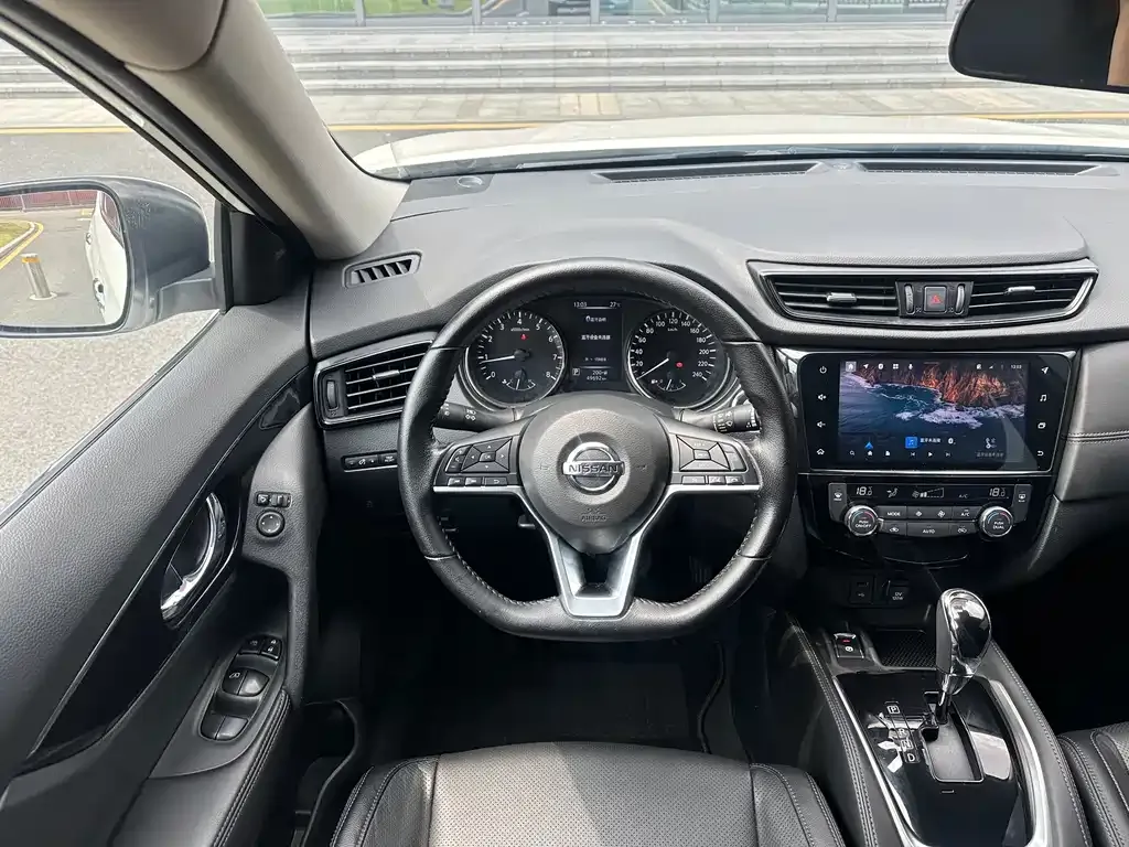 Nissan X-Trail 2021 из CN, фото 4