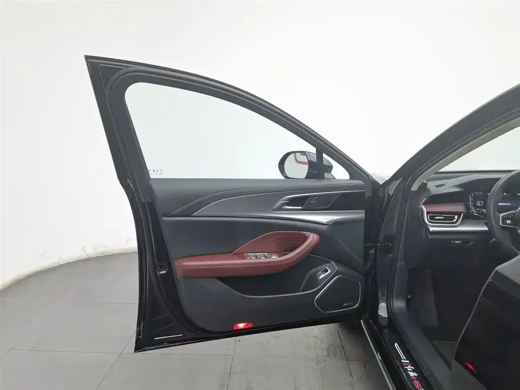 Hongqi H5 2024 из CN, фото 5