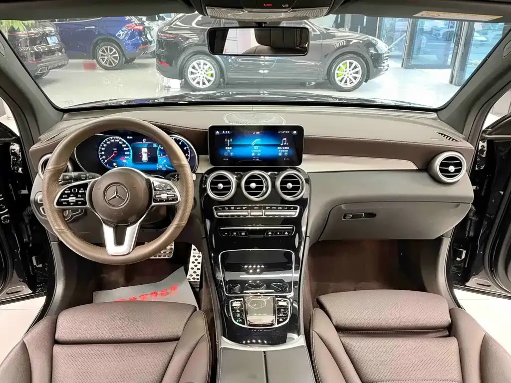 Mercedes-Benz GLC 2022 из CN, фото 7