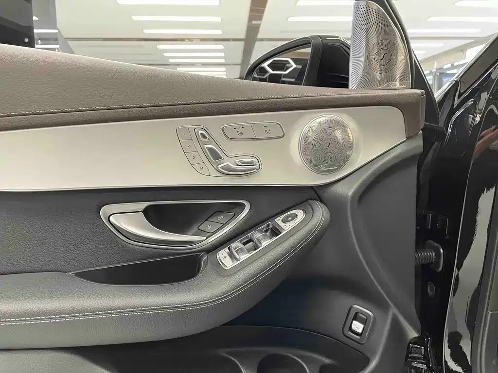 Mercedes-Benz GLC 2022 из CN, фото 9