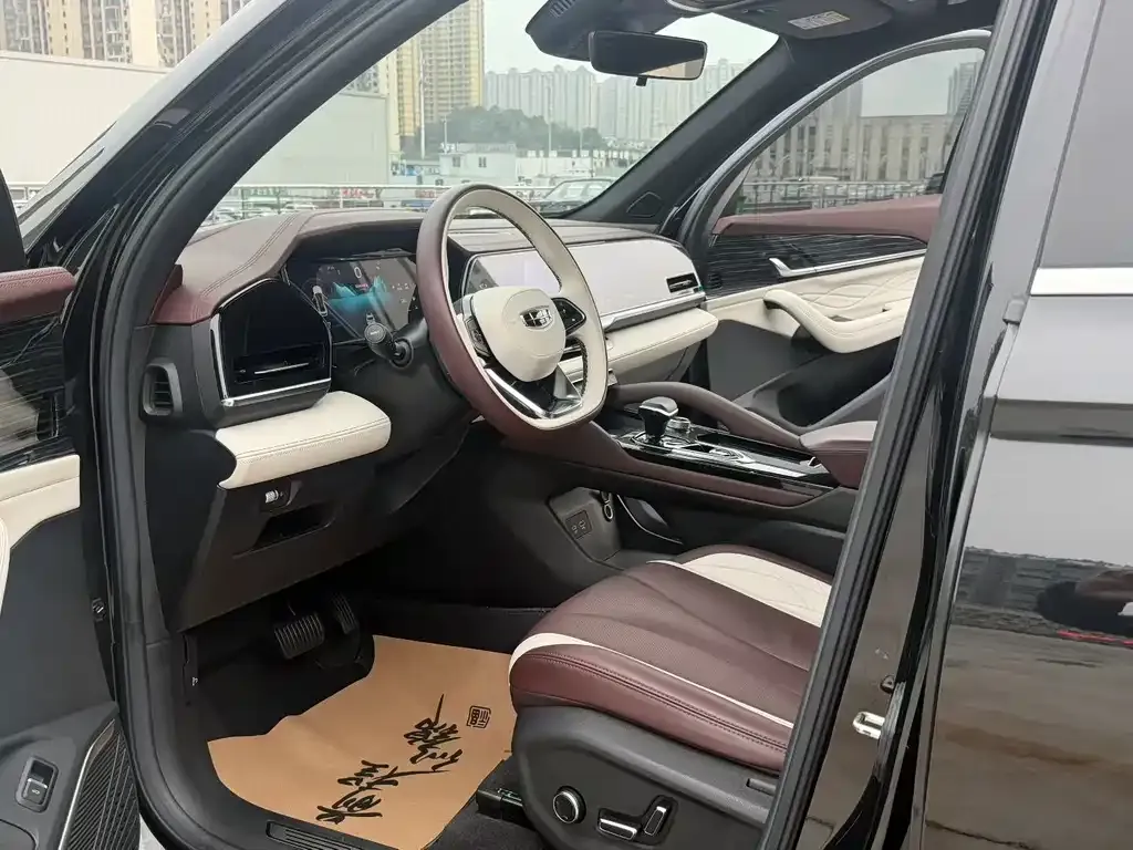 Geely Xingyue L — фото 6