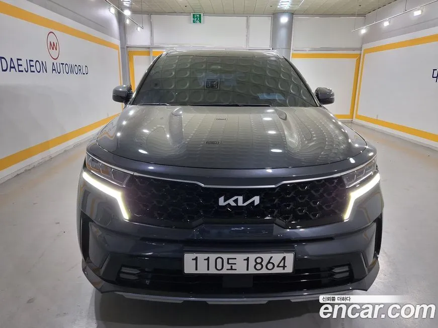 Kia Sorento — фото 1