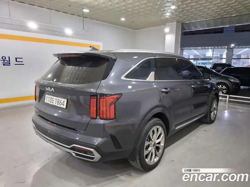 Kia Sorento — фото 9