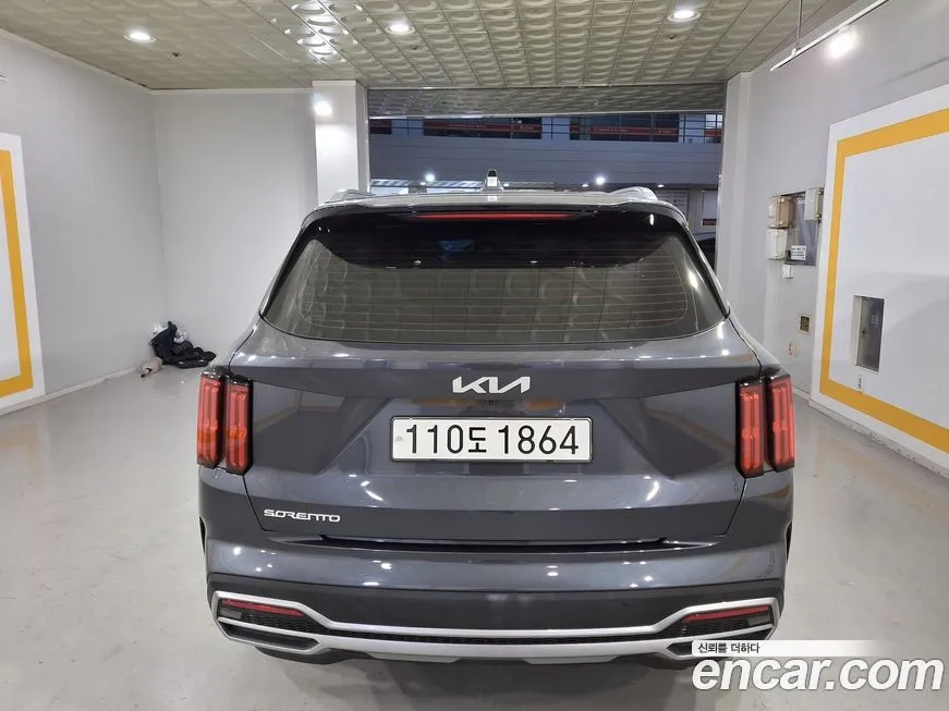 Kia Sorento — фото 10