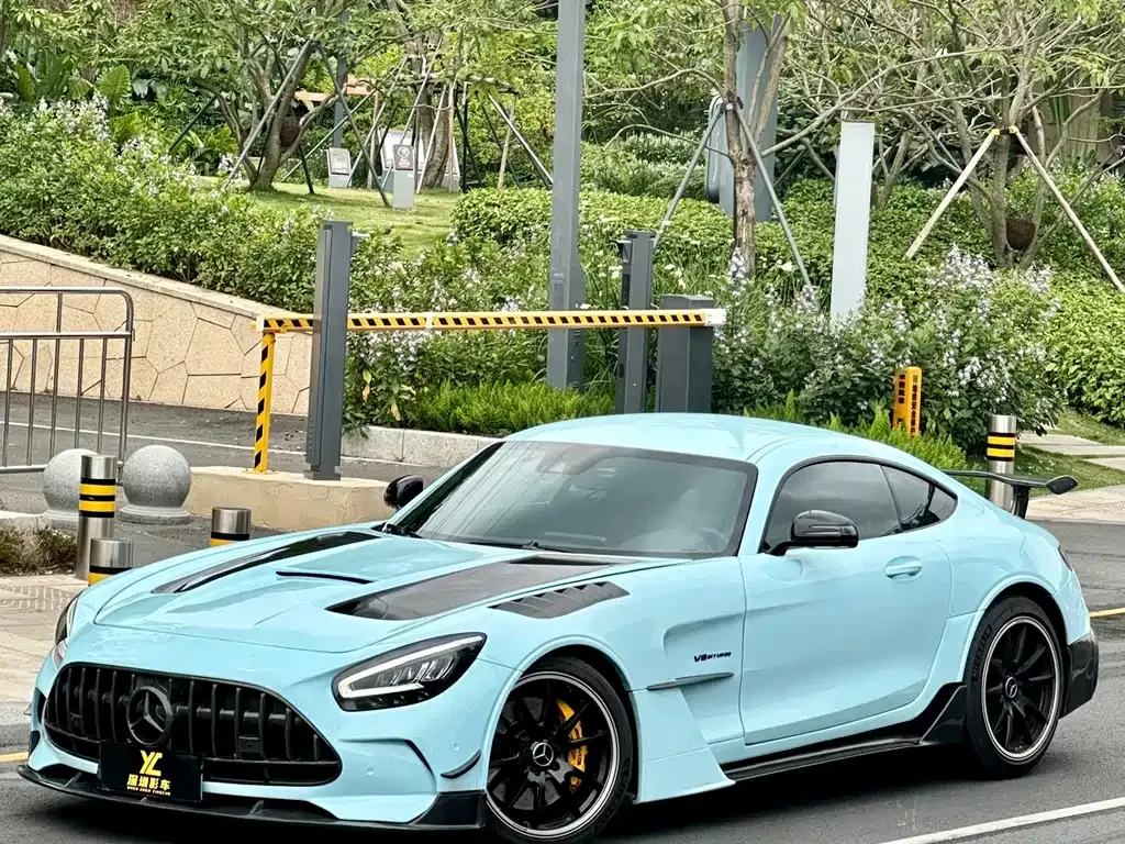 Mercedes-Benz AMG GT — фото 1