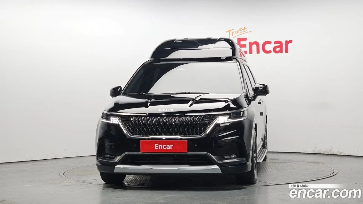 Kia Carnival — фото 10