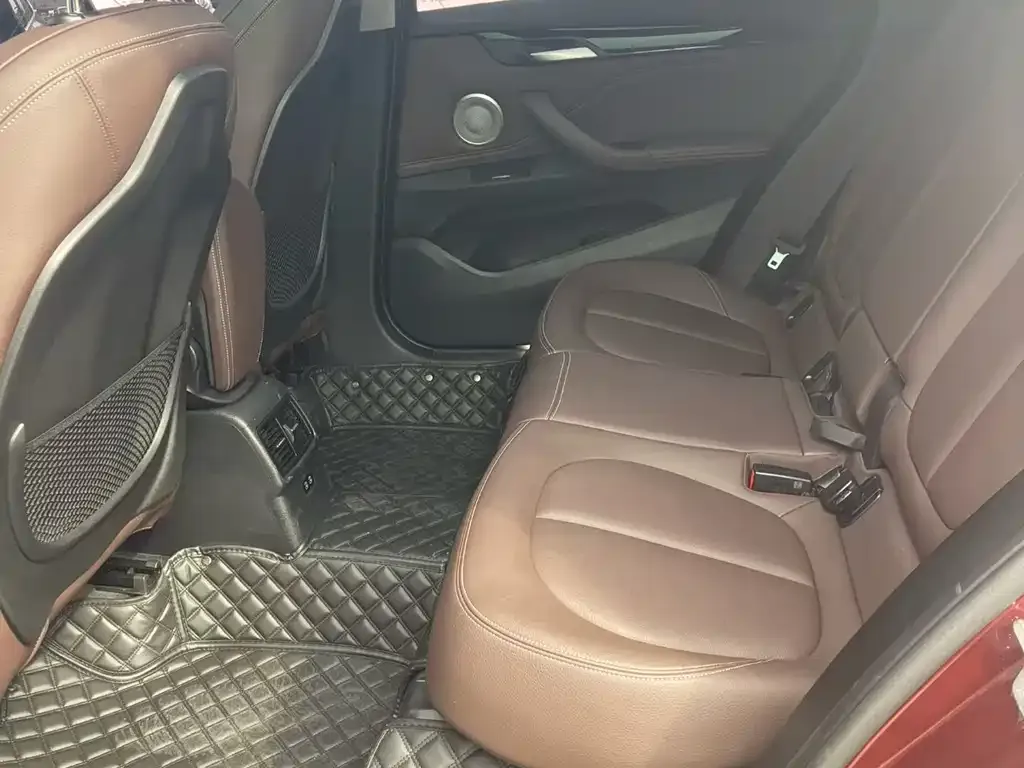 BMW X1 2023 из CN, фото 2