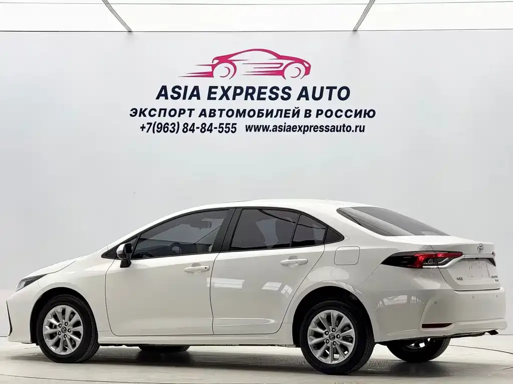 Toyota Corolla 2021 из CN, фото 9