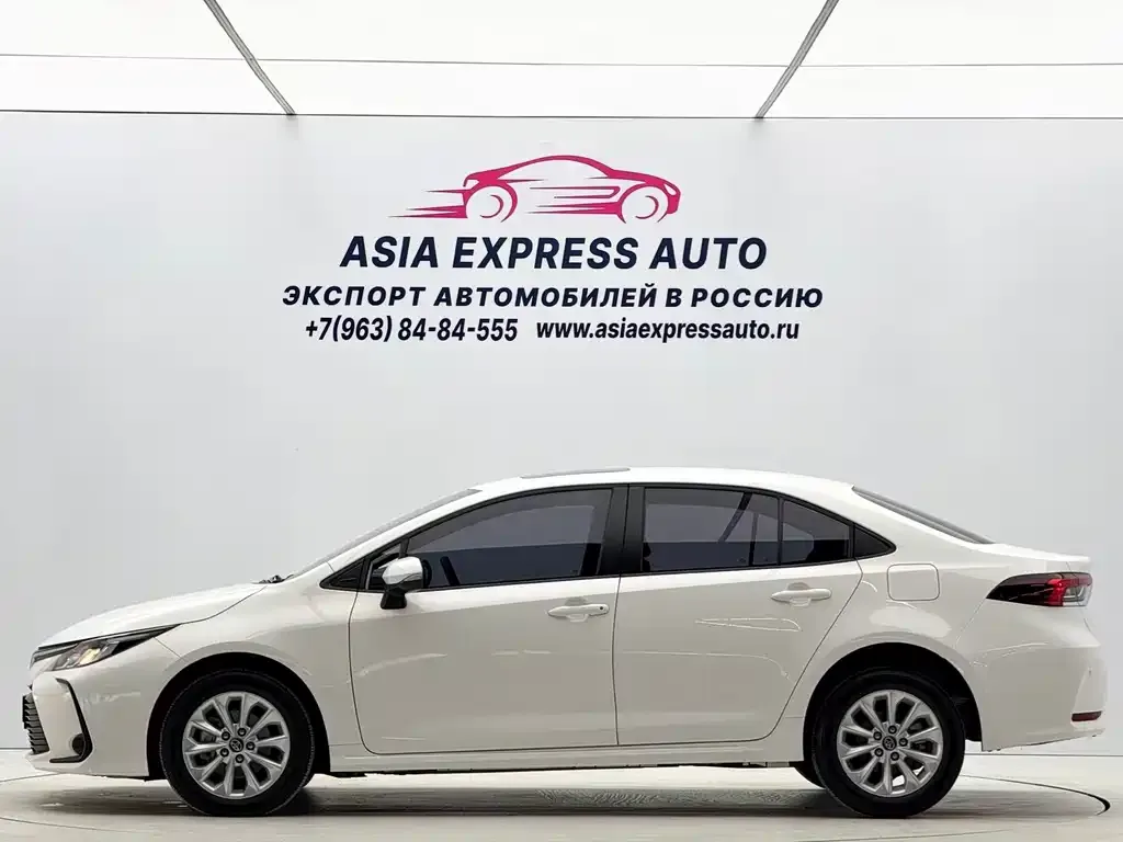 Toyota Corolla 2021 из CN, фото 3