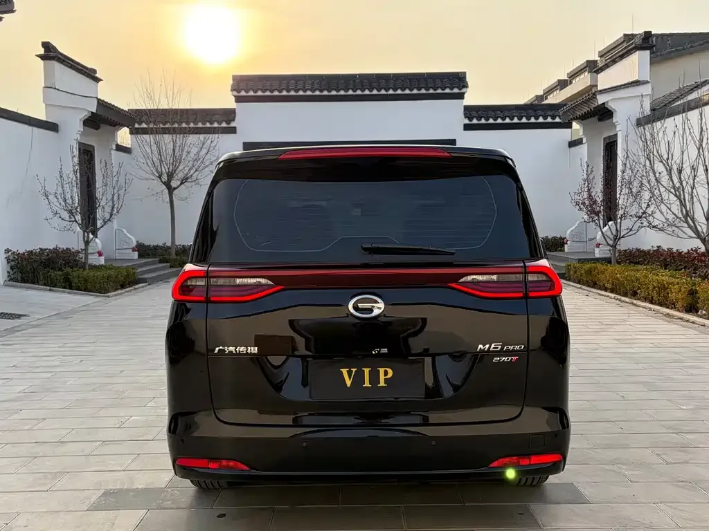 GAC Motor Trumpchi M6 — фото 8