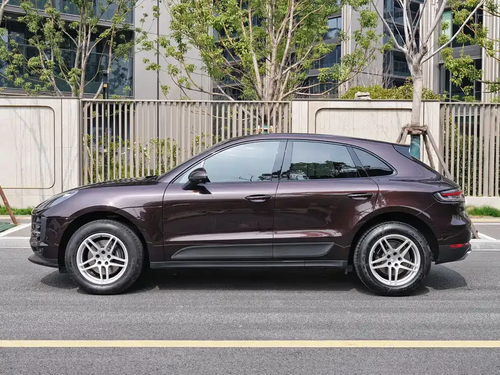 Porsche Macan — фото 7