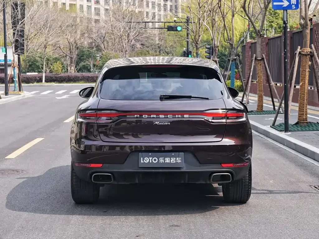 Porsche Macan — фото 9