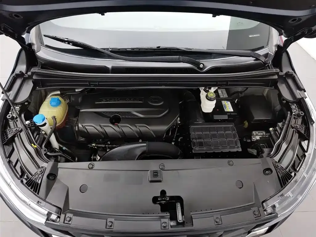 GAC Motor Trumpchi M6 — фото 4