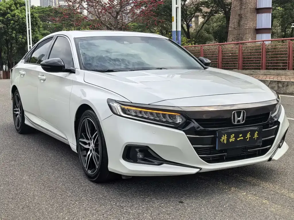 Honda Accord 2022 из CN, фото 10