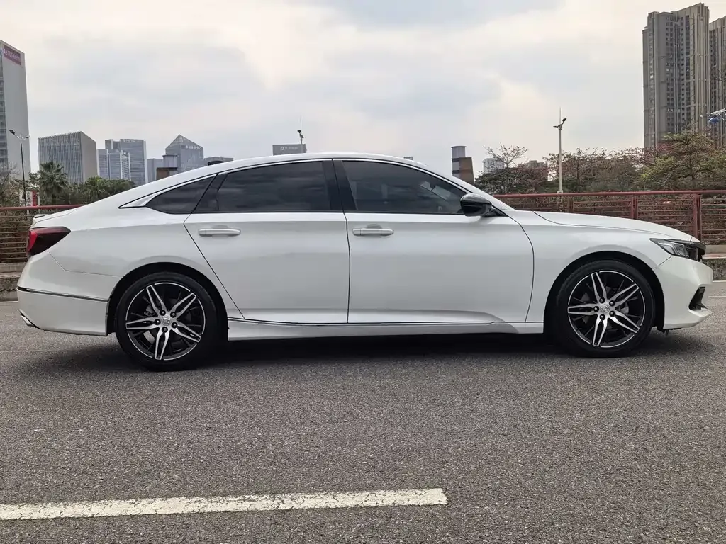 Honda Accord 2022 из CN, фото 9