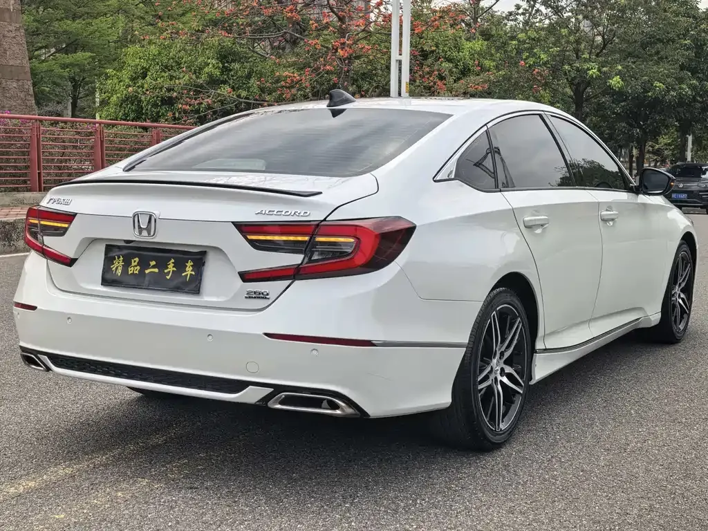 Honda Accord 2022 из CN, фото 7