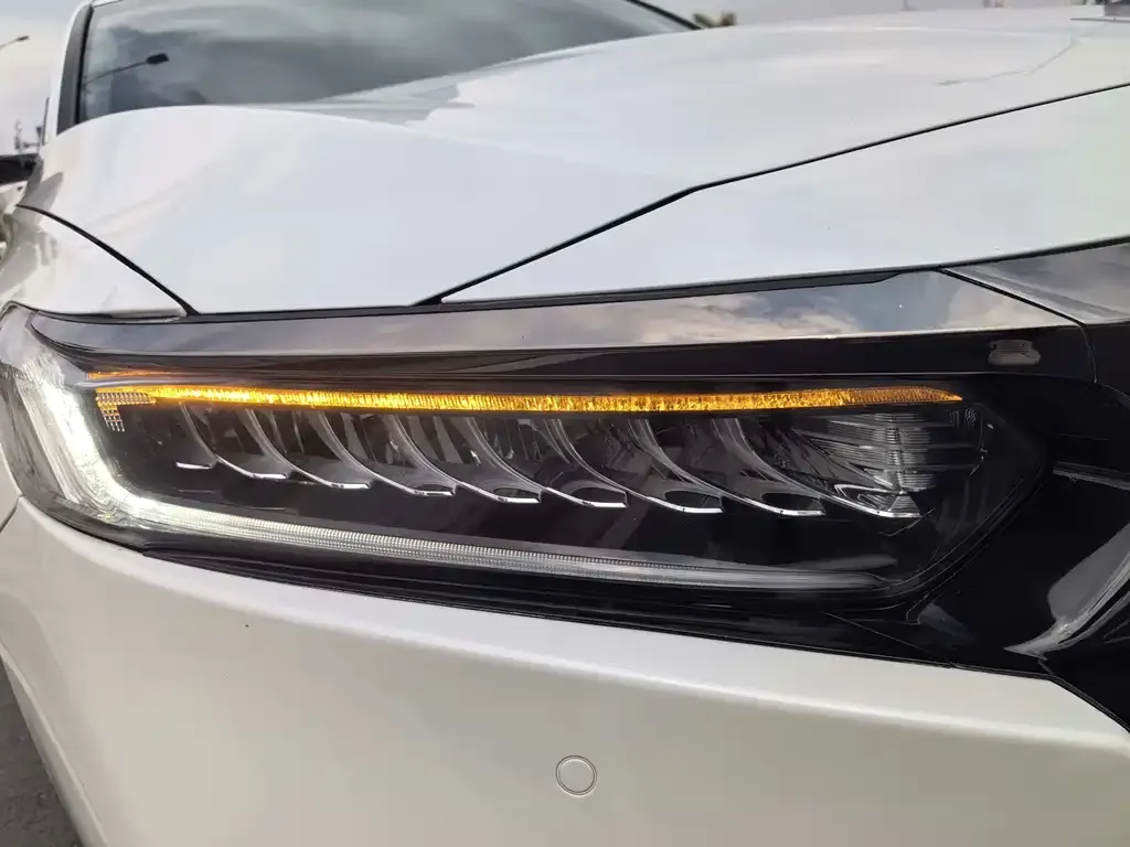 Honda Accord 2022 из CN, фото 2