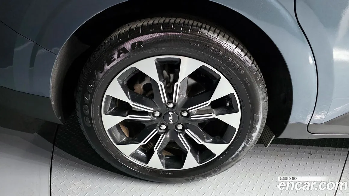 Kia Carnival 2022 из KR, фото 9