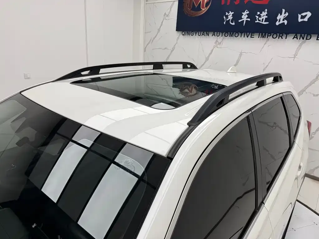 Subaru Forester 2022 из CN, фото 2