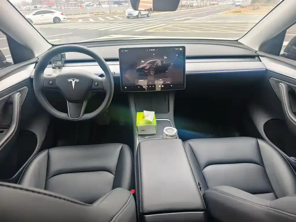 Tesla Model Y 2024 из CN, фото 7