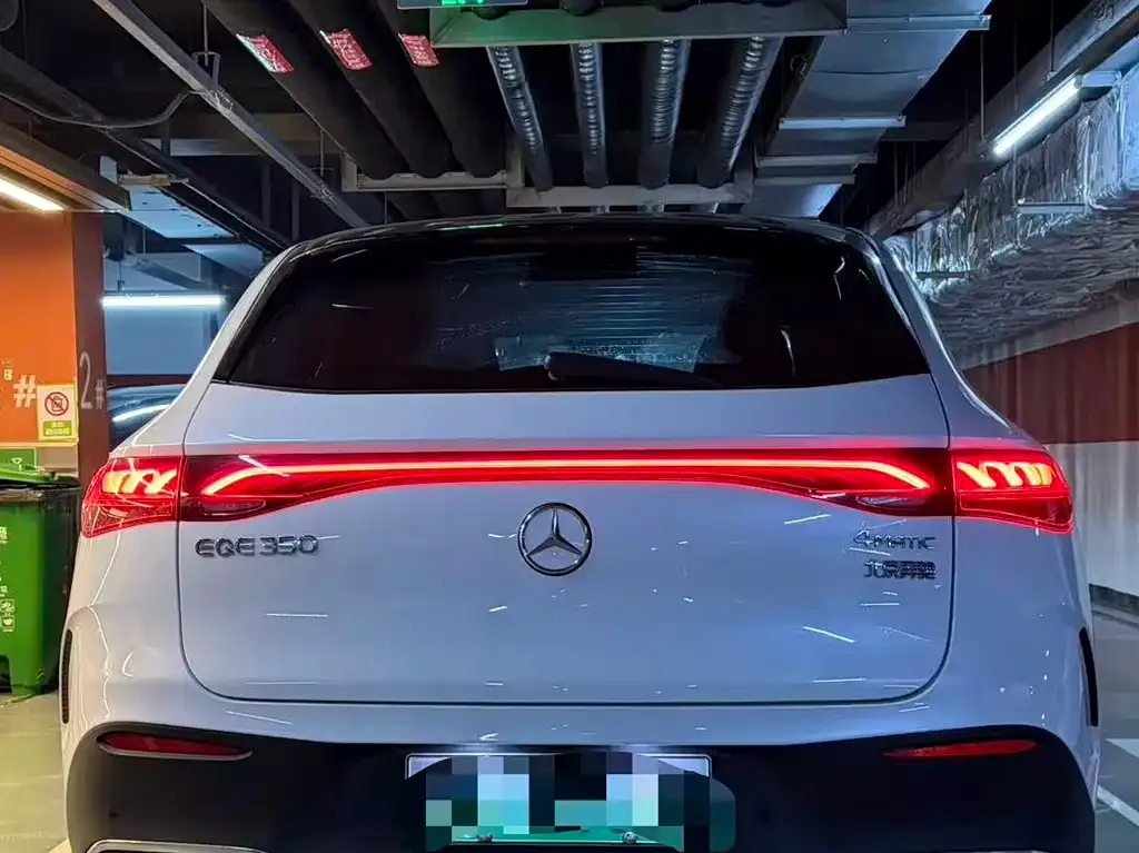 Mercedes-Benz EQE SUV 2023 из CN, фото 4