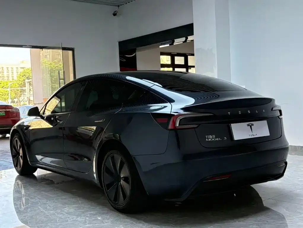 Tesla Model 3 2024 из CN, фото 4