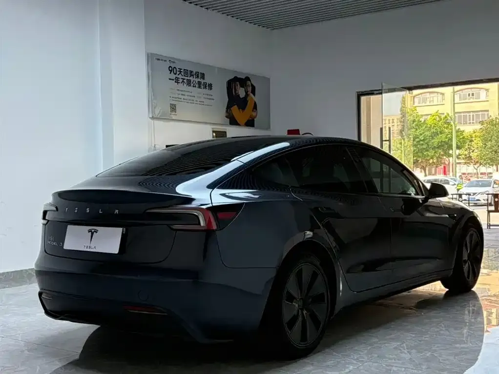 Tesla Model 3 2024 из CN, фото 9