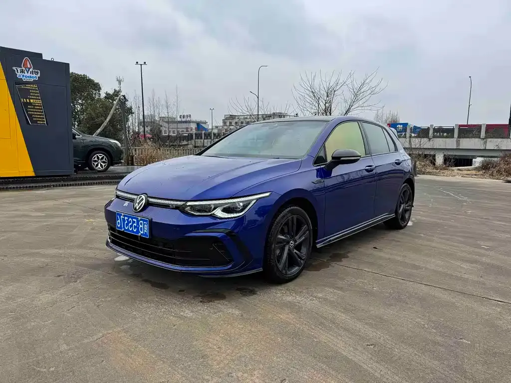 Volkswagen Golf 2022 из CN, фото 1