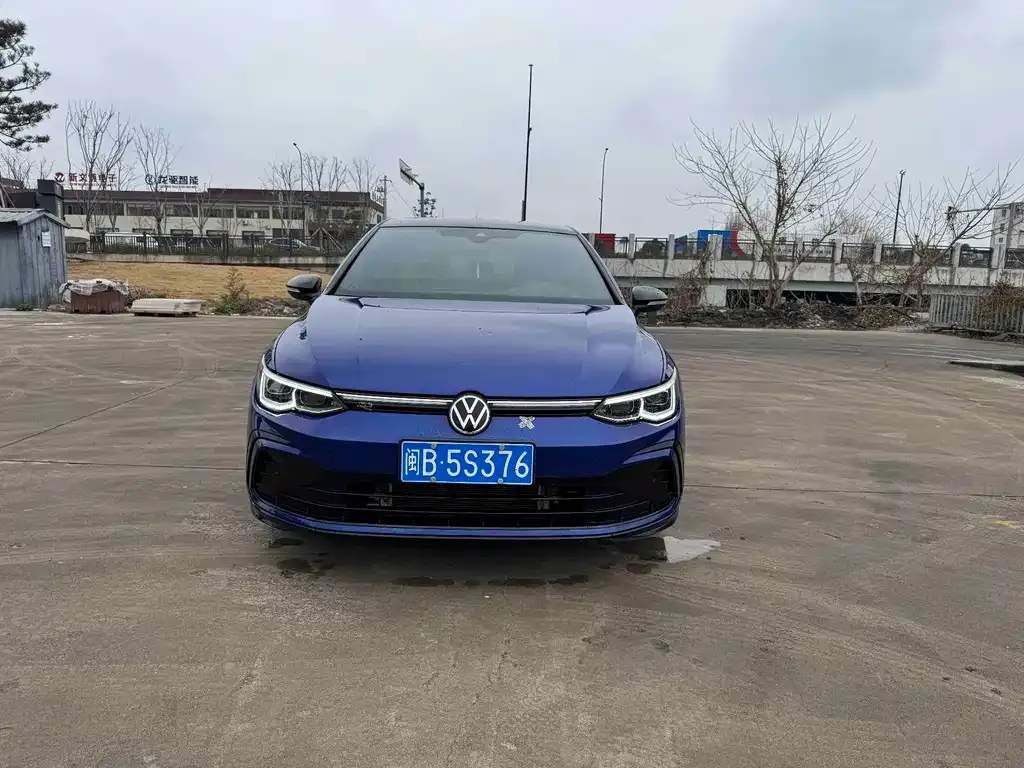 Volkswagen Golf 2022 из CN, фото 3