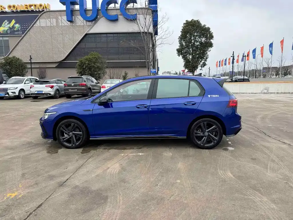 Volkswagen Golf 2022 из CN, фото 7