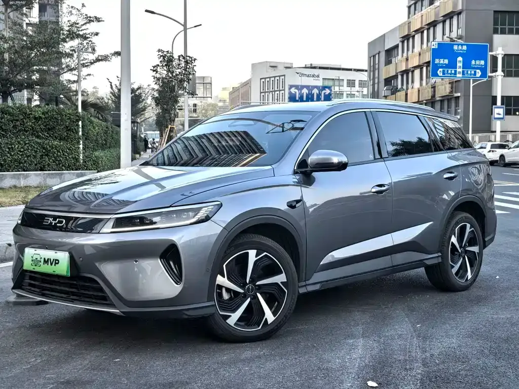 BYD Seal 05 DM-i 2025 из CN, фото 1