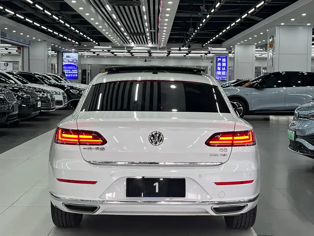 Volkswagen CC 2021 из CN, фото 4