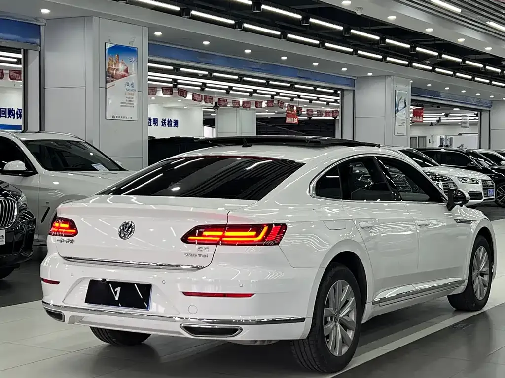Volkswagen CC 2021 из CN, фото 9