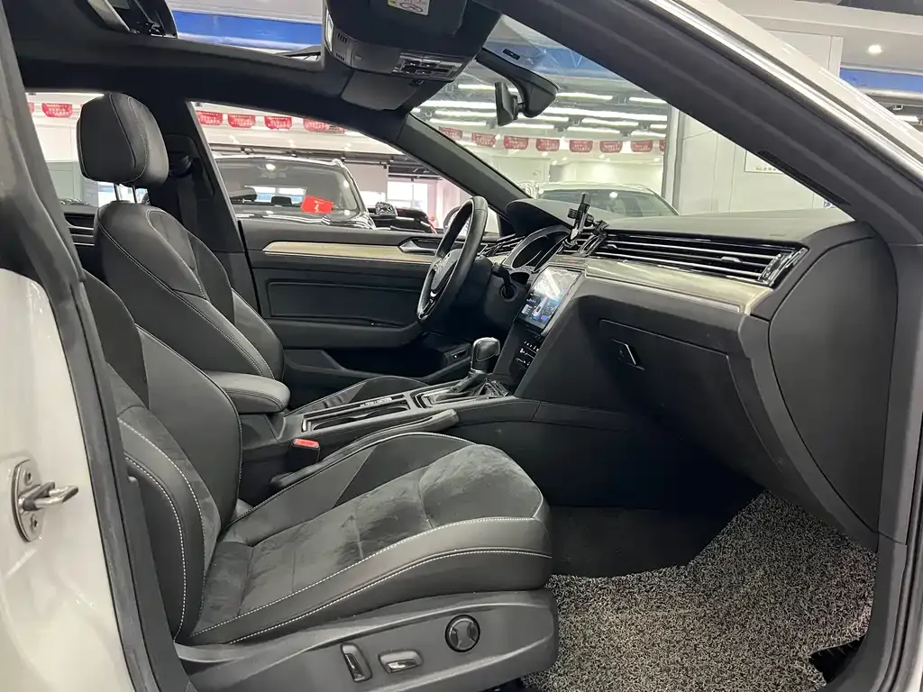 Volkswagen CC 2021 из CN, фото 7