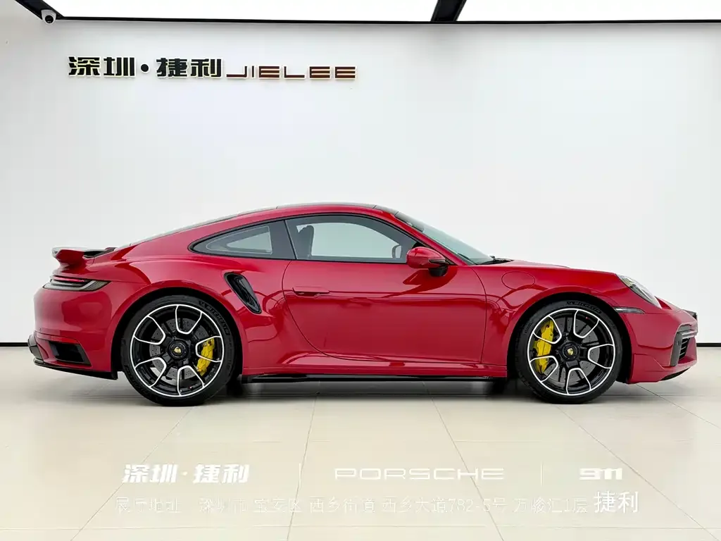 Porsche 911 2023 из CN, фото 4