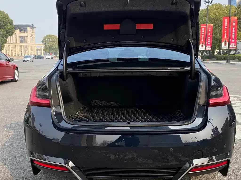 BMW i3 — фото 2